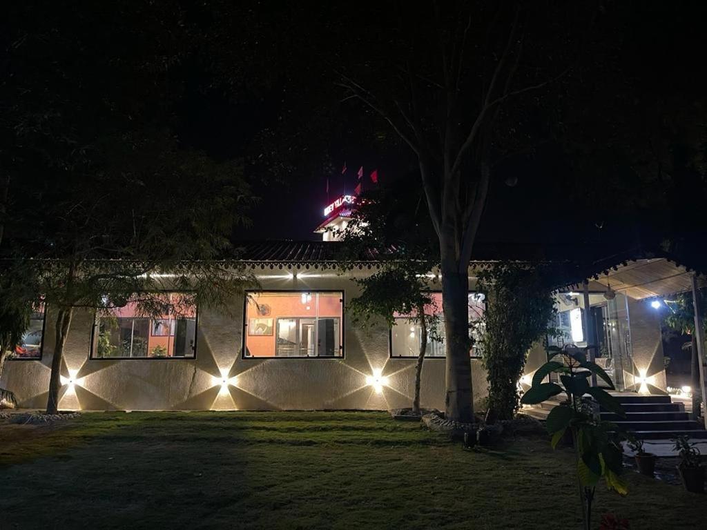 Dev Villa Resort ラージサマンド県 エクステリア 写真