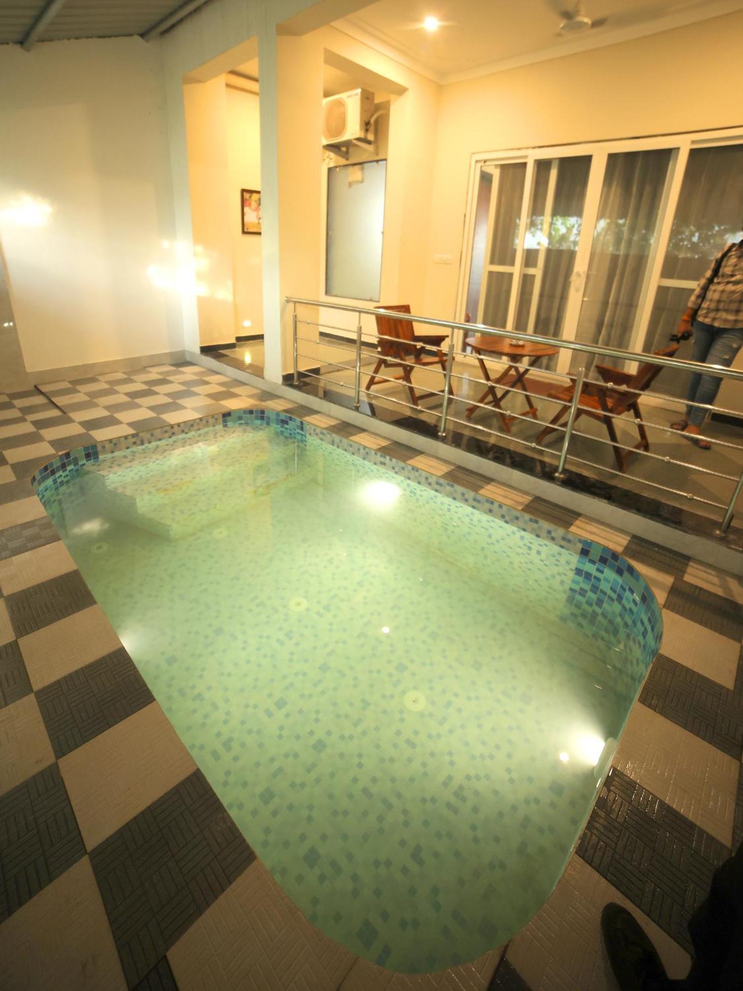 Dev Villa Resort ラージサマンド県 エクステリア 写真